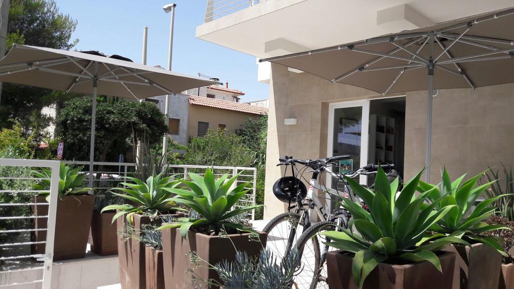 Via Del Faro Appartement Torre Canne Buitenkant foto